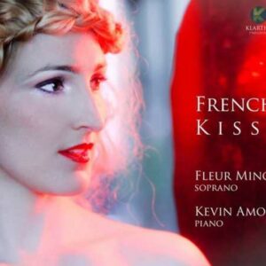 French Kiss - Fleur Mino