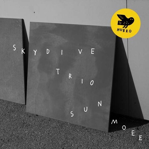 Sun Moee - Skydive Trio