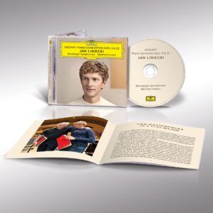 Mozart: Piano Concertos Nos. 9 & 22 - Jan Lisiecki